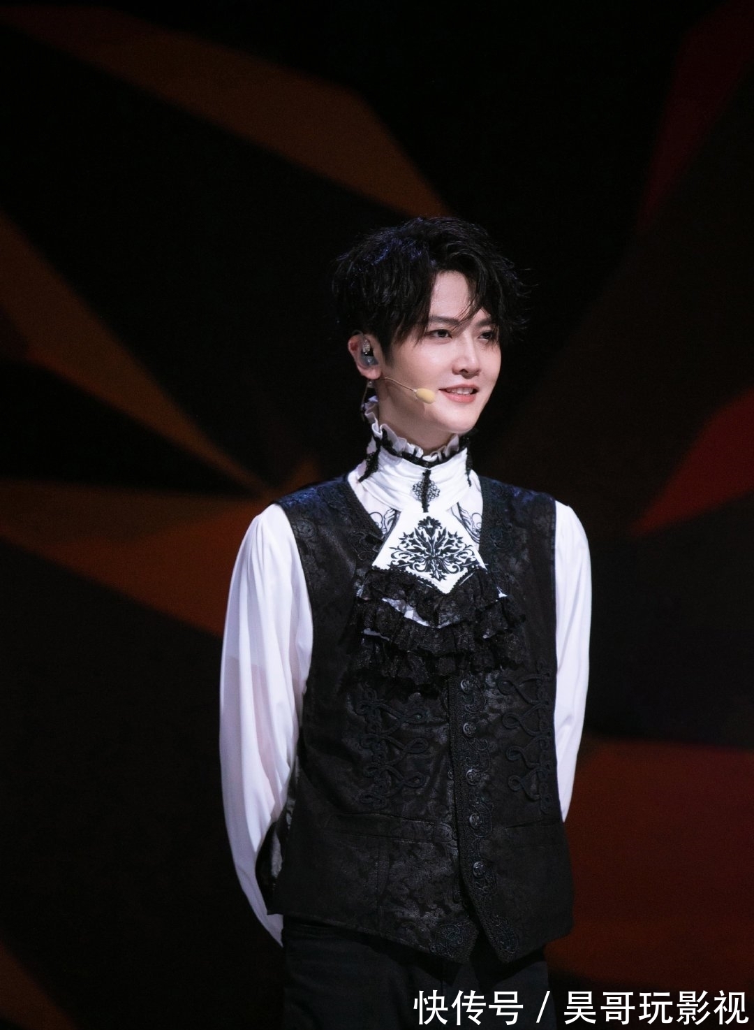 劉端端|歐陽(yáng)靖陳輝被淘汰,獒犬麥亨利晉級(jí)引爭(zhēng)議,被網(wǎng)友嘲諷吃相難看