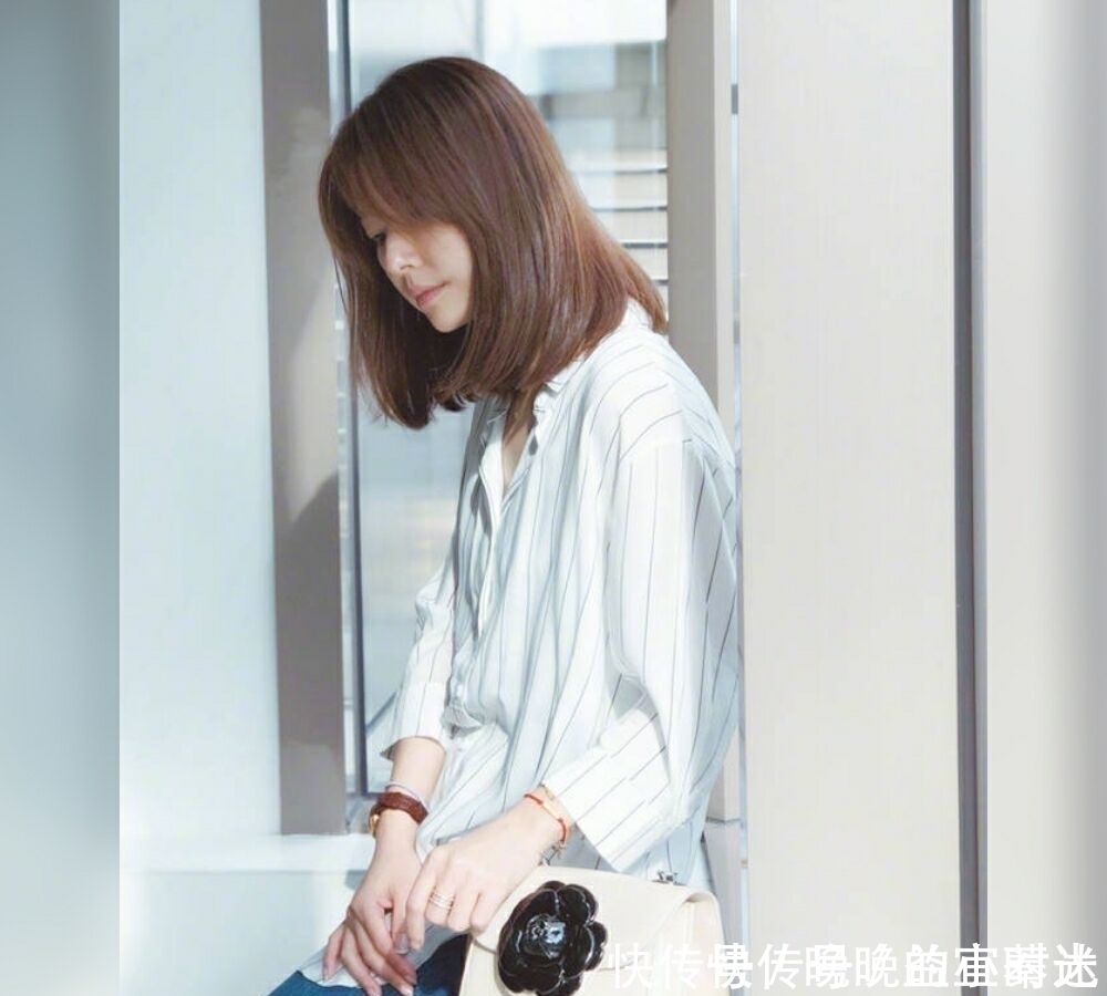 打理|30岁的女生尝试这几款发型,好打理又减龄,发型师:百搭又很美