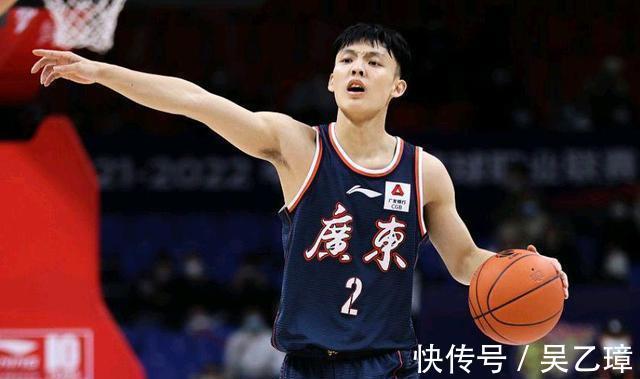 徐杰|砍38+6+10!胡明轩徐杰大爆发,郭艾伦21中9,杜锋摊牌辽宁男篮