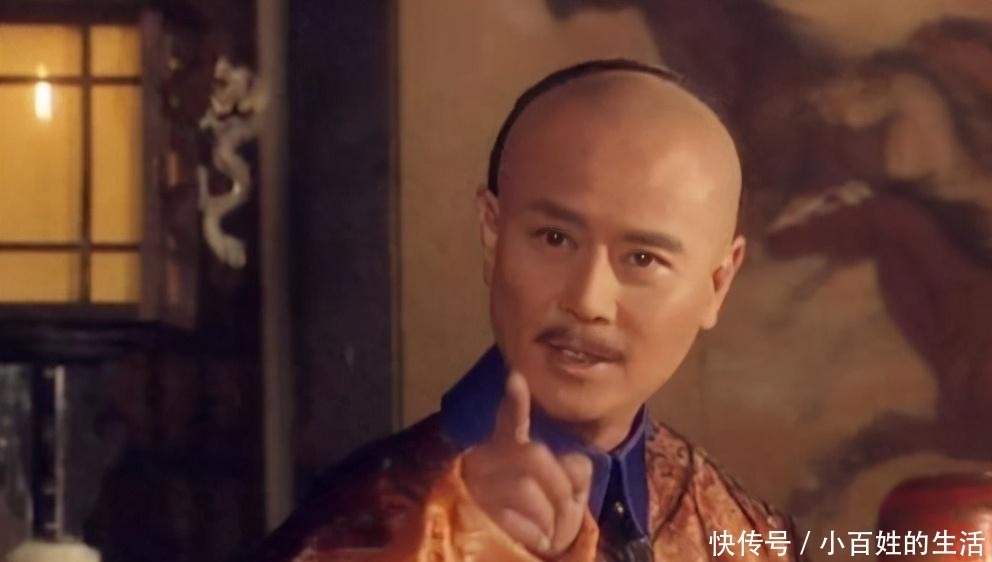 地位|比孝庄还尊贵的一位“皇后”，死后却不被两位皇帝承认地位