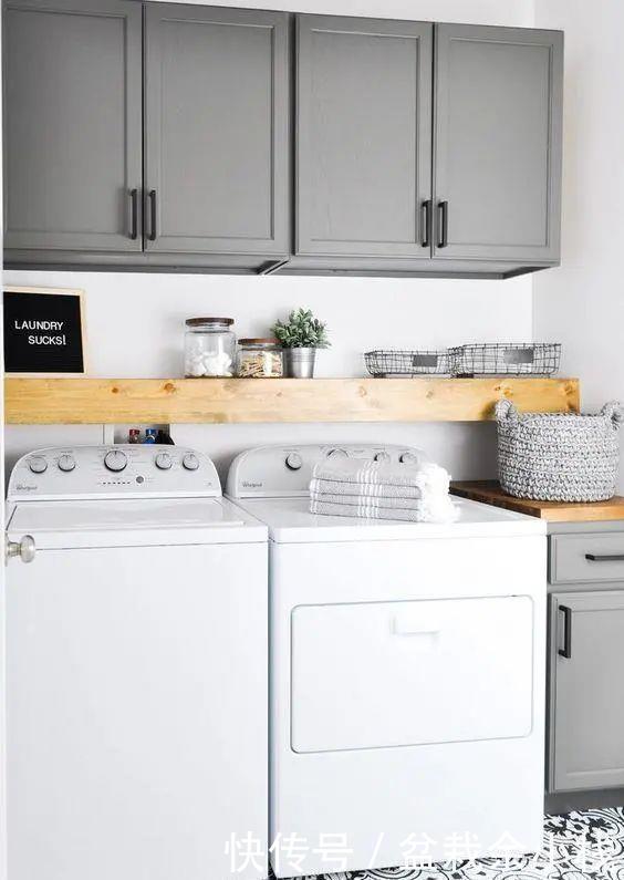 好地方|洗衣机上方是个好地方,吊柜加隔板用来收纳,这个设计参考一下