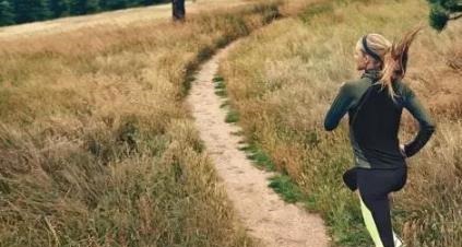 鞋面|曾被誉为“缓震之王”,在美国价格翻50倍却被疯抢,无奈国人不屑一顾!