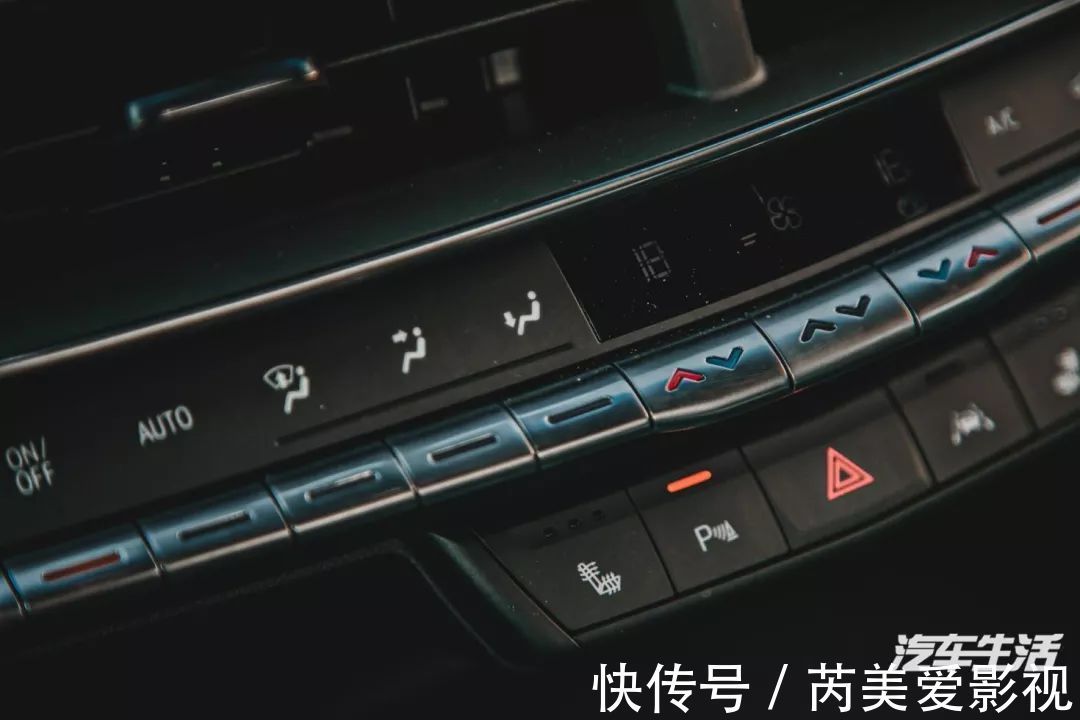 凯迪拉克#感受CT5的多样魅力,本周末春熙路上演现实版“冰与火之歌”