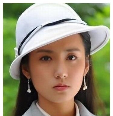 “戏红人不红”吕一的成名秘史，以及她和唐嫣的神仙友谊