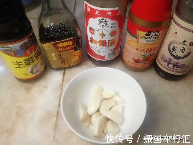 三层肉|扣肉要做得好，三道程序少不了，一煮、二炸、三蒸