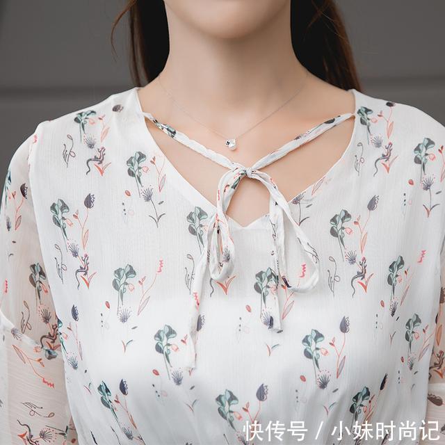 版型|超有女人味的蕾丝连衣裙,鱼尾下摆,打造名媛淑女造型