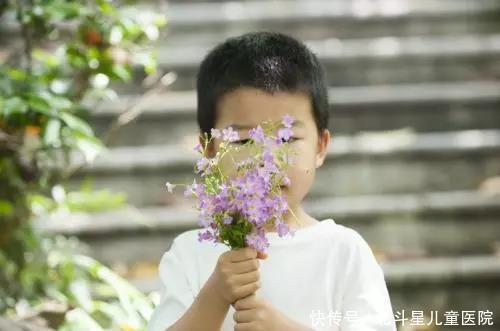 孩子|儿保专家告诉你,宝宝的5个关键“期”要重视