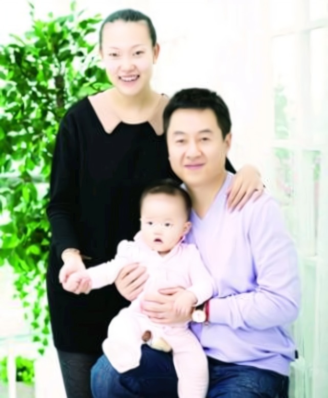 曹燕华|二婚娶小23岁女弟子!国乒前主帅大胆追求爱情,53岁生女儿成赢家