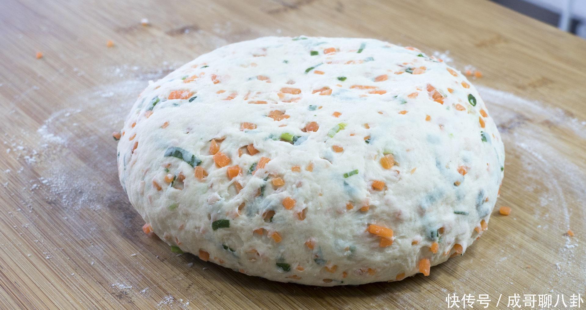 面粉别再蒸馒头了,简单一做,比面包还松软好吃,天天吃不腻