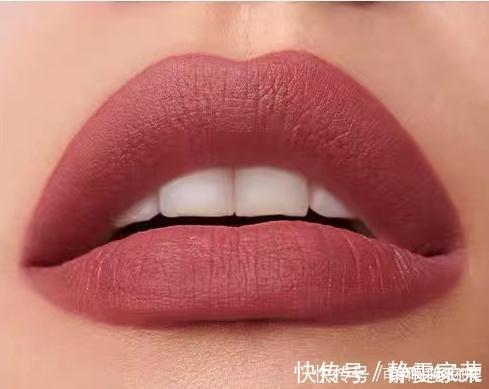 gucci|你不会还在涂烂大街的网红色吧今年秋冬必备10支小众口红!