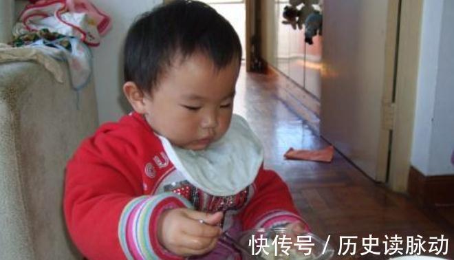 孩子|5个月婴儿肾脏长满珍珠,只因辅食里添加了它,宝宝被害惨了