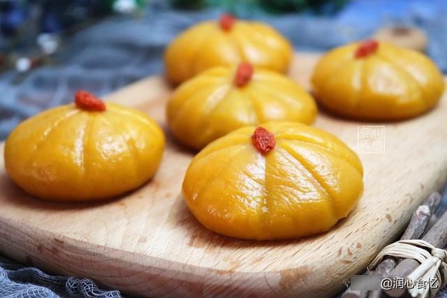 秋天，吃玉米红薯不如吃它，菜地里的“黄金菜”，蒸一蒸香甜软糯