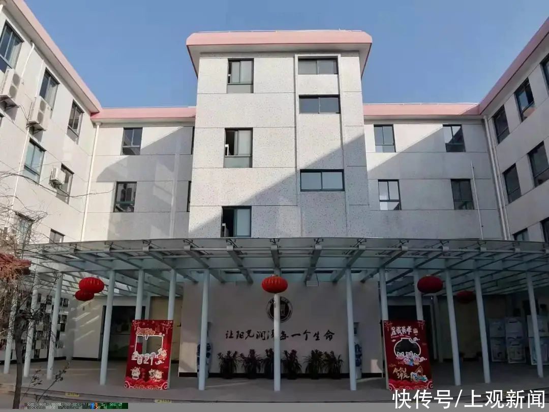 无人机、赛车、机器人……激发孩子探索热情，杨浦这所小学真“硬核”