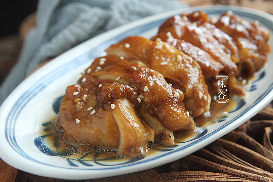 保鲜袋|鸡腿这么做才叫香,色泽红亮,鲜嫩多汁,味道比快餐店好吃太多