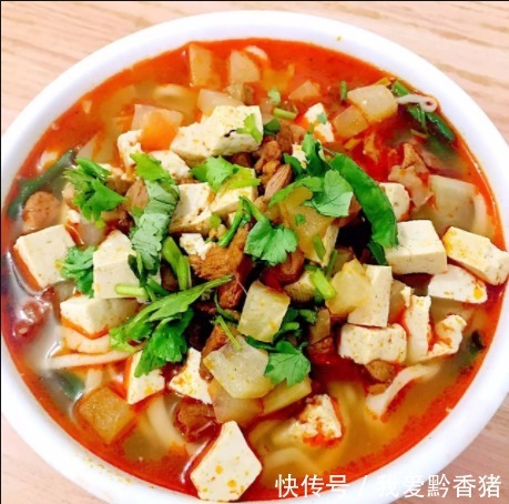 豆角|中午也要好好吃饭,酸辣,爽口的臊子面值得品尝