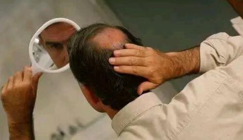 运动|男人老不老,不全看年龄,若身体有这5个特征,说明你在慢慢变老