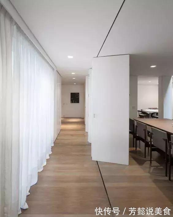 私密性|20多款隐形门设计，让你的家颜值瞬间翻倍