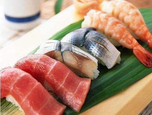 绿色蔬菜|这几种食物,孕妇孕期要多食用,生出的宝宝肤白又伶俐