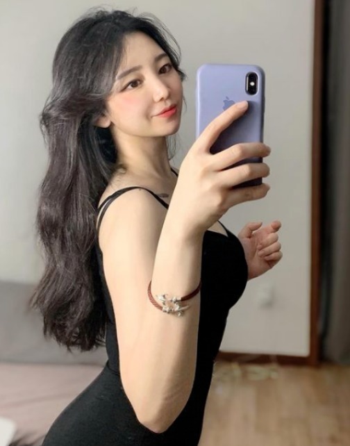 小蛮腰|拥有天使面孔、魔鬼身材的瑜伽小姐姐,堪称人间尤物啊!