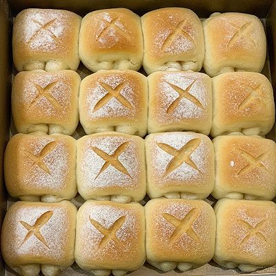 松软牛奶小餐包