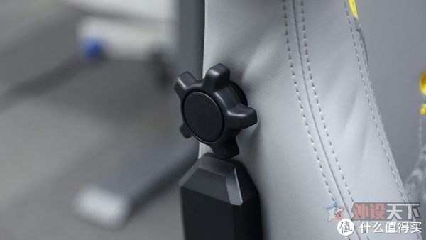 rDXRACER迪锐克斯 夸父（CRAFT）电竞椅简评：科技与文化跨界融合