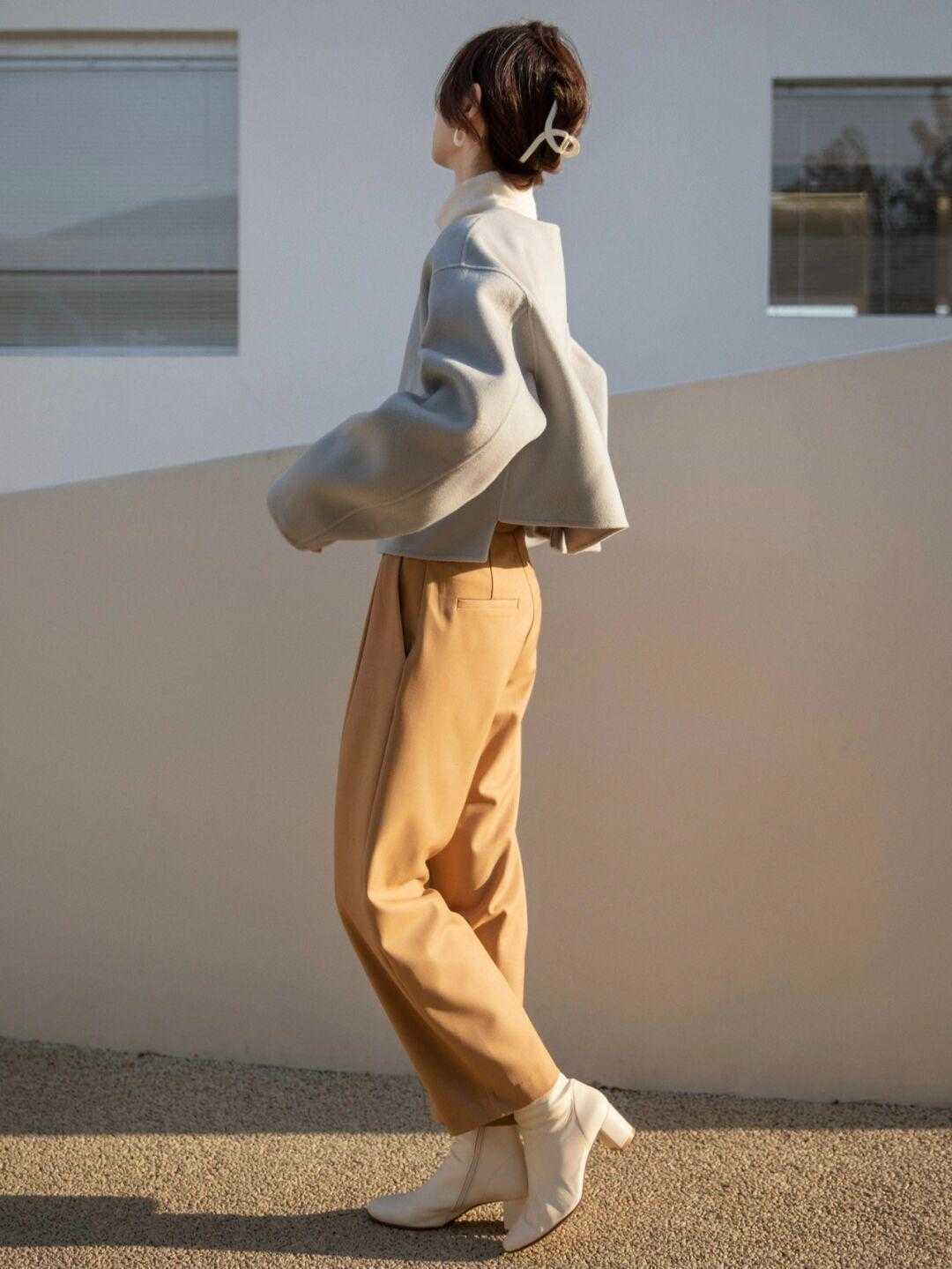 紧身裤 今年裤子流行“穿松不穿紧”,专治腿粗腿不直,这几款洋气又百搭