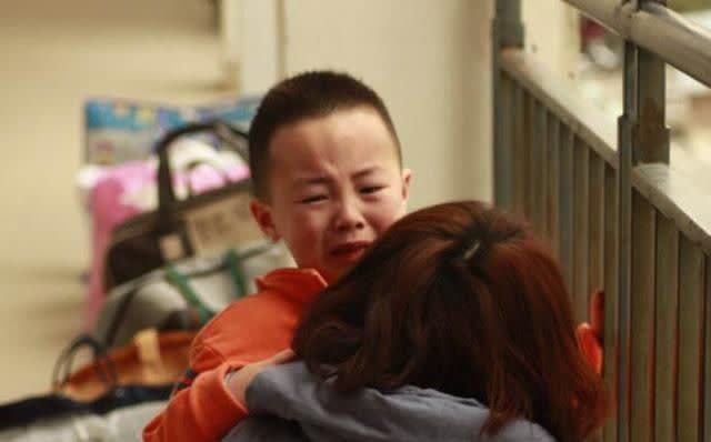 老师好|去幼儿园接送娃,不要做这几件事情,会让老师比较反感