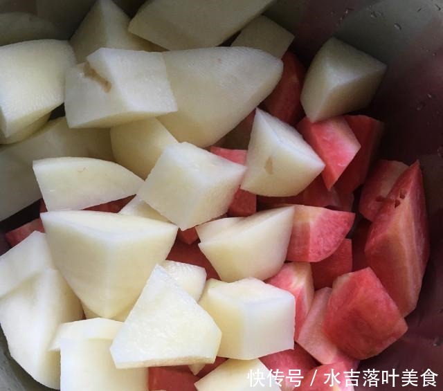 炖菜|香辣虾鸡翅煲,美美的家常炖菜,完美呈现