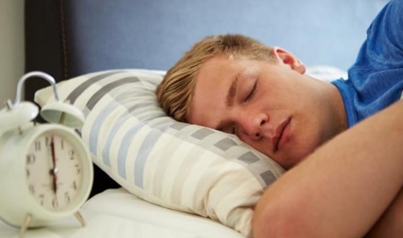 起床时间|最佳入睡时间是晚上12点吗很多人搞错了,这个时间才是最好