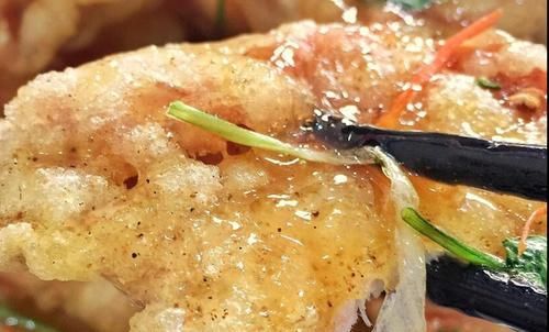 做东北锅包肉，要用淀粉还是面粉？大厨给你支一招，香脆不回软