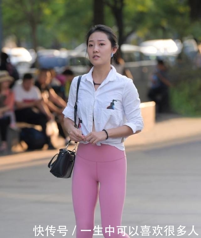 修身|让你轻松搭配不出错,穿修身运动裤让自己美起来