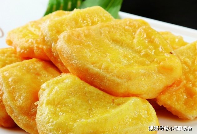 炸馒头这样做才好吃,除了裹蛋液还可以这样做,外酥里嫩特美味