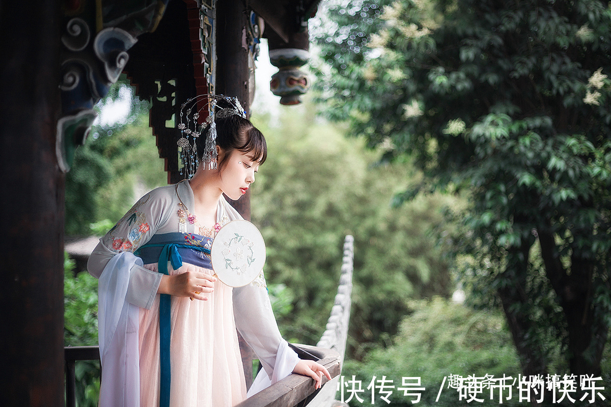 |搞笑段子:我去接亲的时候也是非常轻松,完全没人阻拦