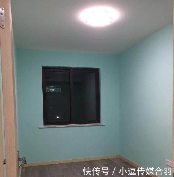 邻居|老公只是在飘窗打了一圈柜子,引得小区邻居一致好评,太意外了