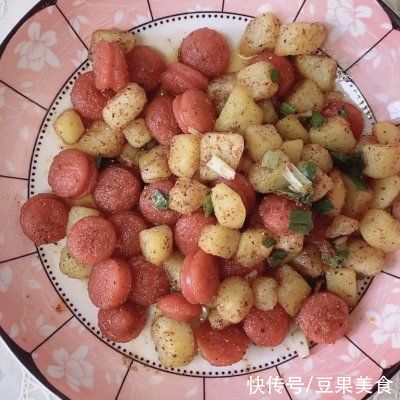 孜然土豆火腿，三原色搭配，颜值又开胃