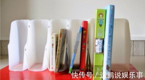 攒6个塑洗衣液壶,剪掉一半给孩子当书架,邻居都说要回家跟着学