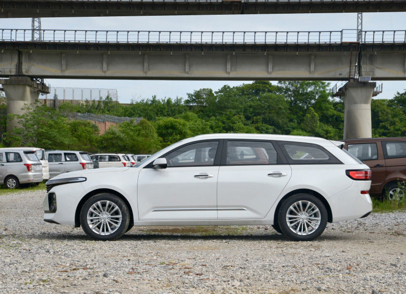 开了六年大众桑塔纳,再开宝骏Valli,说实话,