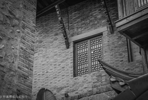 承载着老重庆记忆的十八梯，阔别5年即将重现，提前打卡感叹壮观