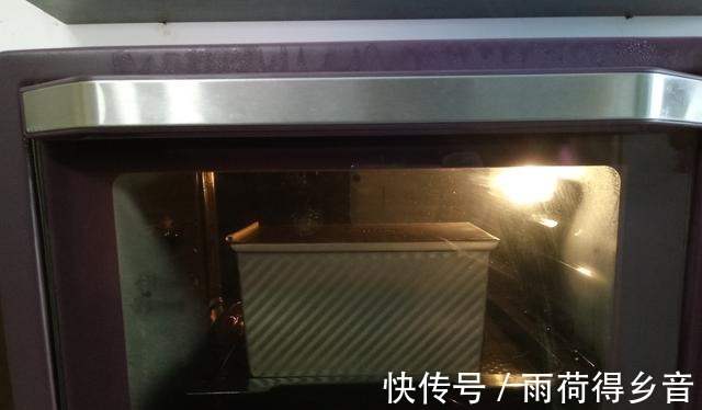 发酵|这面包太香了!浓郁的奶香巧克力风味,跟我做超简单,一次成功!