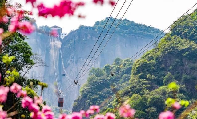 福地|我国一走红景区，被封剧组取景福地，门票125元游人如织