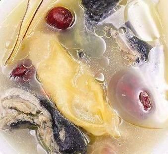用什么肉和其他的食材炖出来的汤最好喝？