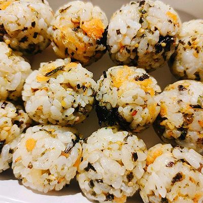 肉松|0难度海苔肉松饭团