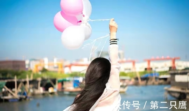 李华|儿媳坐月子,婆婆煮泡面照顾,男人:妈,您以后老了也要这样吃?