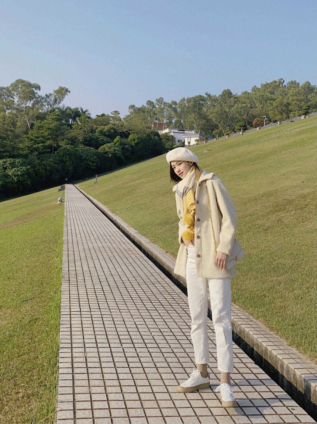 外套|寒冬的最强CP绝对是短外套+裤子,显高显瘦有气质,高级又时髦