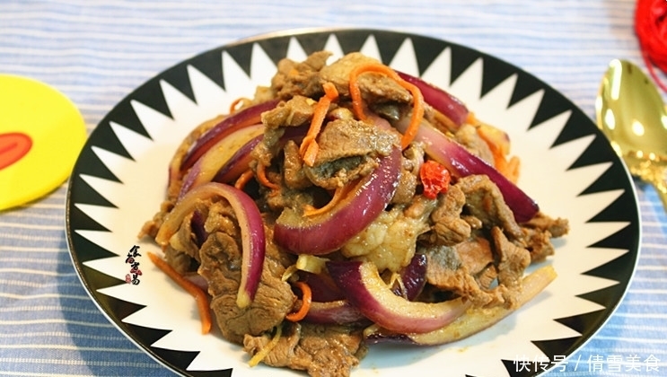 乍暖还寒的春初常吃此菜,增强体质抗流感,对