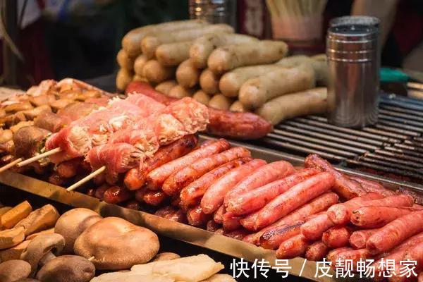 肉制品|餐桌上常见的6种食物，是一级致癌物！为了健康，少吃一口是一口