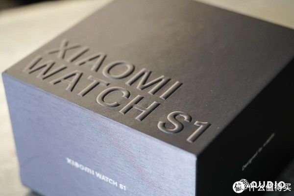 蓝宝石|采用AMOLED屏幕，蓝宝石玻璃，小米Watch S1评测报告