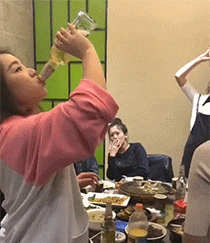 |搞笑GIF:当时我就懵了 裤子事小脸面事大