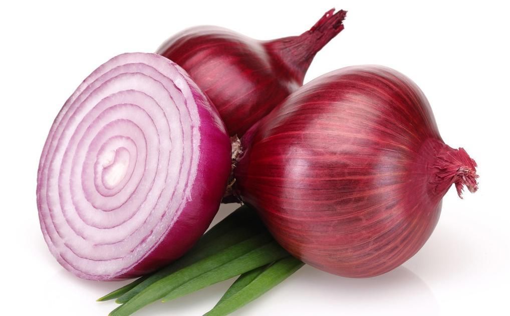 头屑太多怎么办将此物捣烂擦头皮,可止头痒,除尽头皮屑