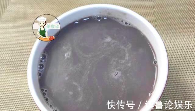 豆浆|白头发最怕这黑色食材,一碗成本几块钱,常喝气色好,白发变少了
